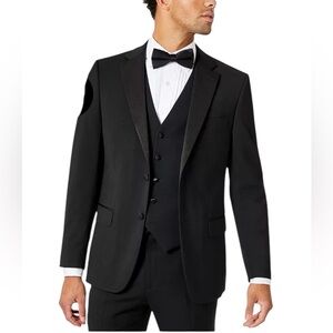 NWOT Men’s Tommy Hilfiger Tuxedo Jacket. Black Sz 40L 100% wool